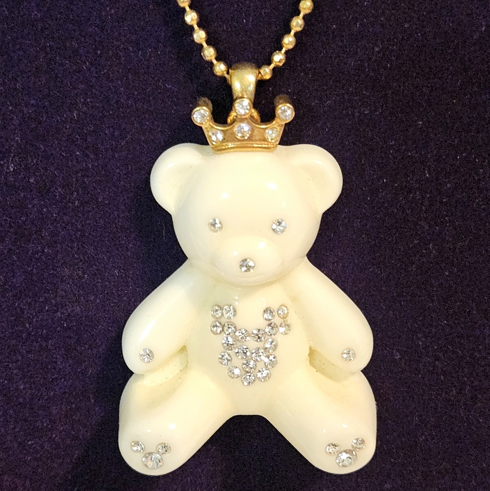 🌺 Disney Teddy Bear Necklace with Mickey's Face in Rhinestones